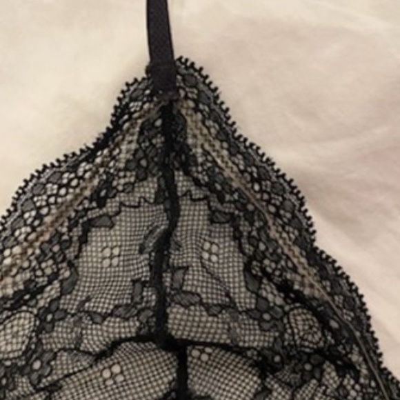 Aritzia - Wilfred Triangle Bralette - Picture 4 of 7